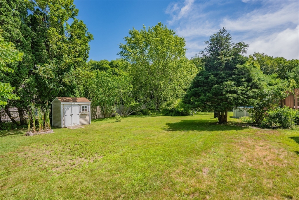 21 Perry Street Fairhaven, MA 02719 - Photo 13 of 34 Gallery Image 13