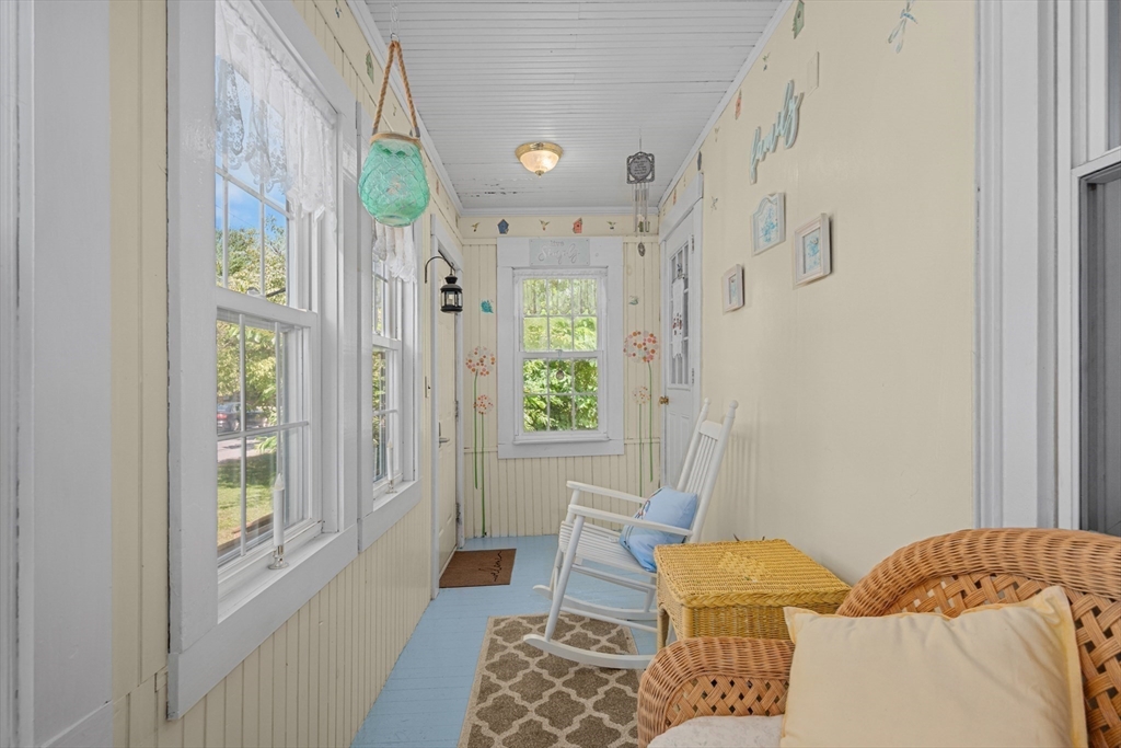 21 Perry Street Fairhaven, MA 02719 - Photo 16 of 34 Gallery Image 16