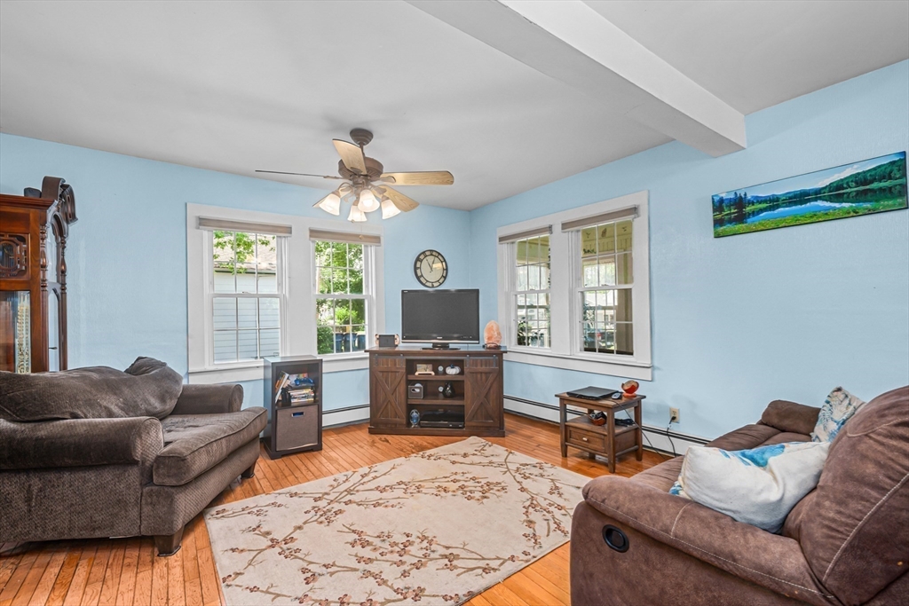 21 Perry Street Fairhaven, MA 02719 - Photo 18 of 34 Gallery Image 18