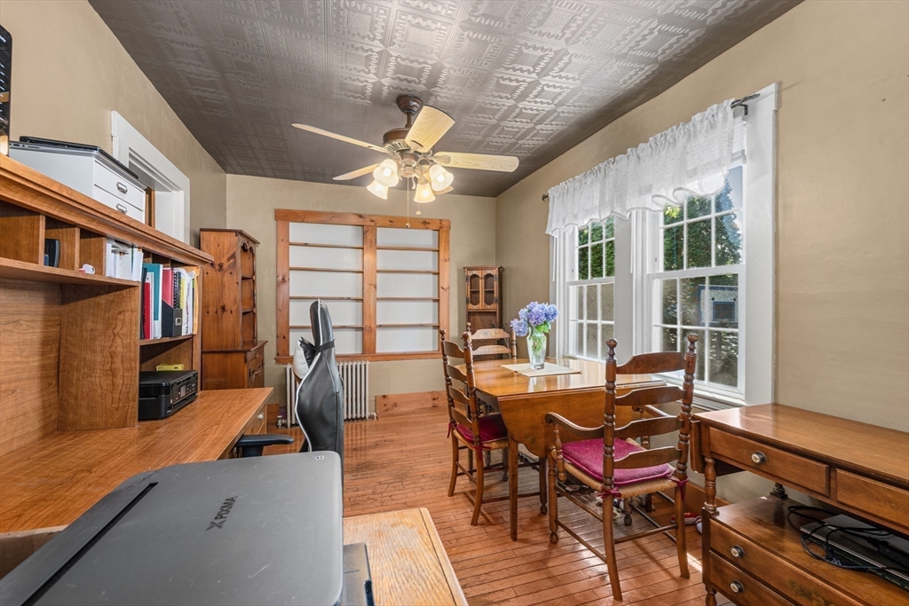 21 Perry Street Fairhaven, MA 02719 - Photo 20 of 34 Gallery Image 20