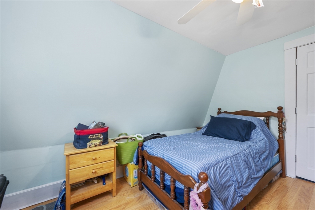 21 Perry Street Fairhaven, MA 02719 - Photo 31 of 34 Gallery Image 31