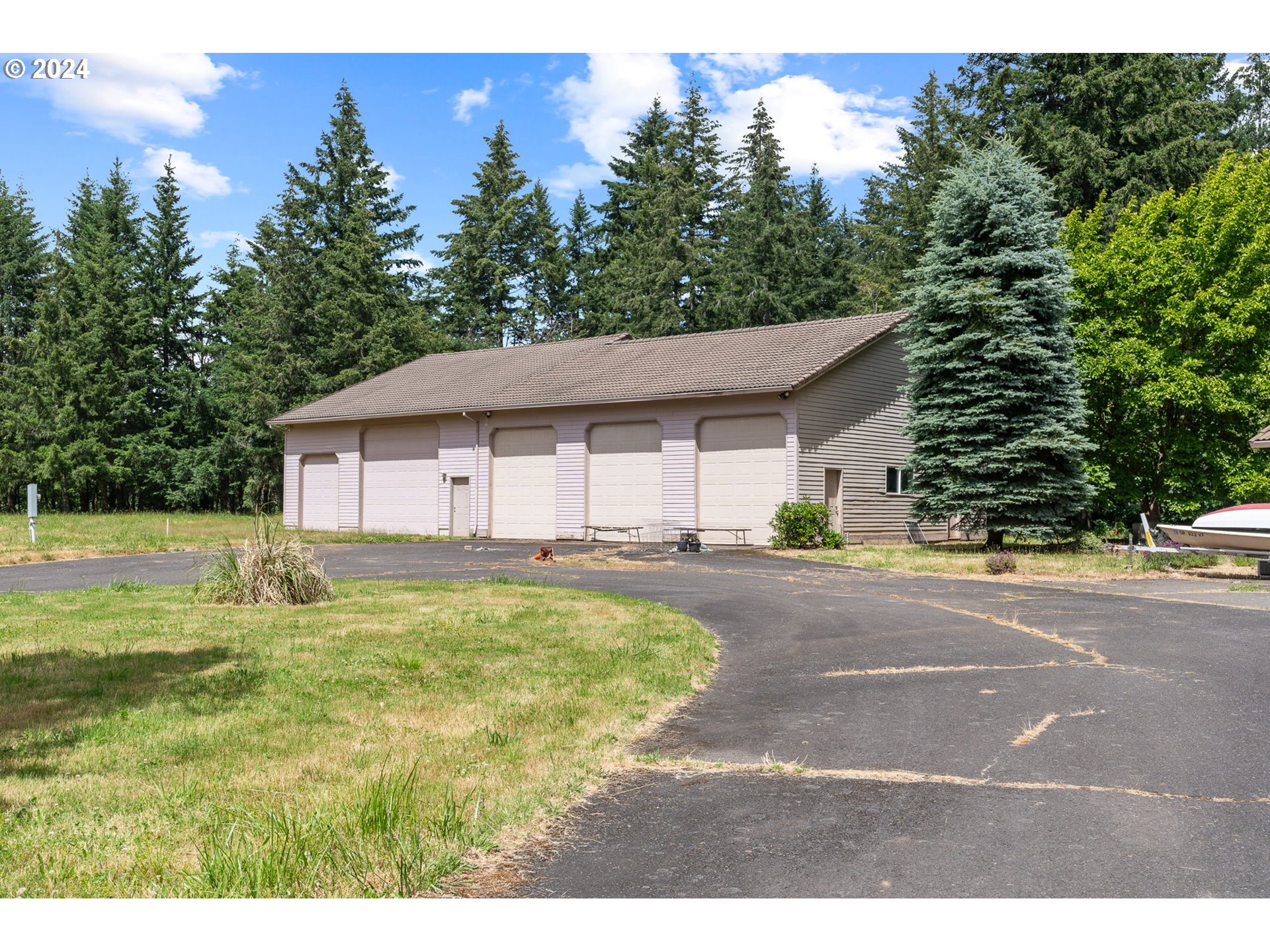 10600 Southeast Vradenburg Road Happy Valley, OR 97086 - Photo 3 of 46 Gallery Image 3