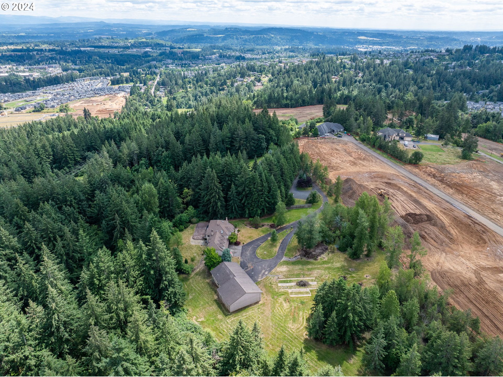 10600 Southeast Vradenburg Road Happy Valley, OR 97086 - Photo 37 of 46 Gallery Image 37