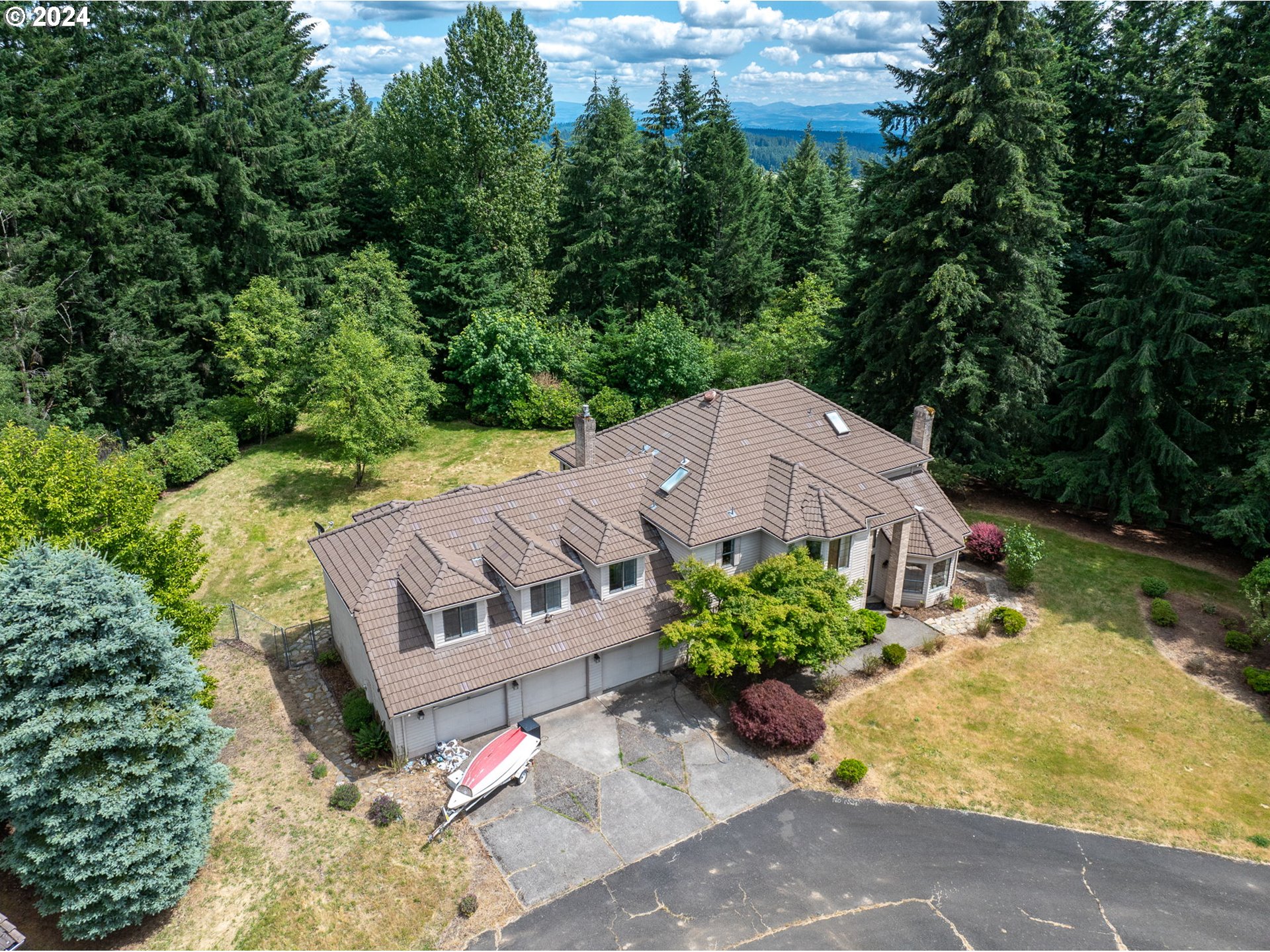 10600 Southeast Vradenburg Road Happy Valley, OR 97086 - Photo 4 of 46 Gallery Image 4