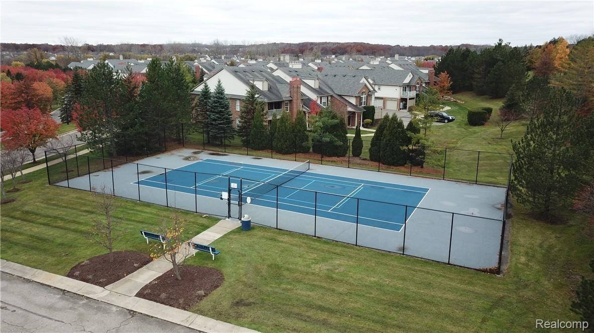 3585 Oakmonte Boulevard, Unit 58 Rochester, MI 48306 - Photo 39 of 43 DJI_0209.JPG