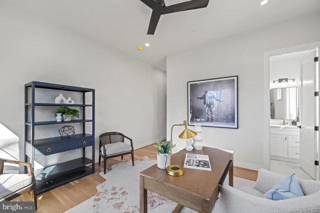 $3,295,000 | 7008 Amy Lane, Bethesda, MD 20817