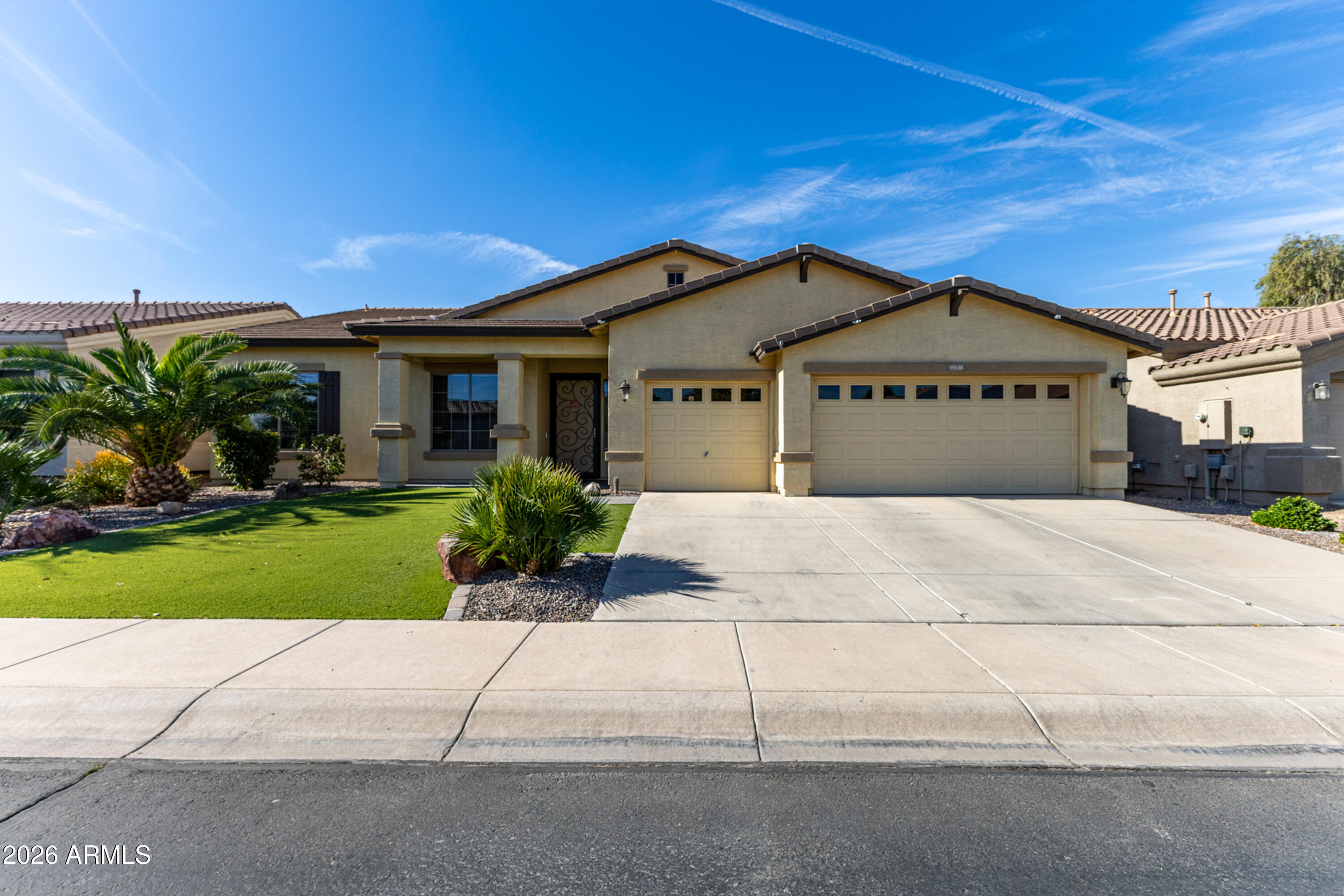 19138 North Stonegate Road Maricopa, AZ 85138 - Photo 3 of 44 2