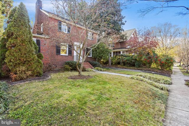 $1,200,000 | 18 West Rosemont Avenue, Alexandria, VA 22301
