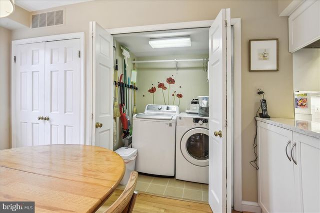 $1,200,000 | 18 West Rosemont Avenue, Alexandria, VA 22301