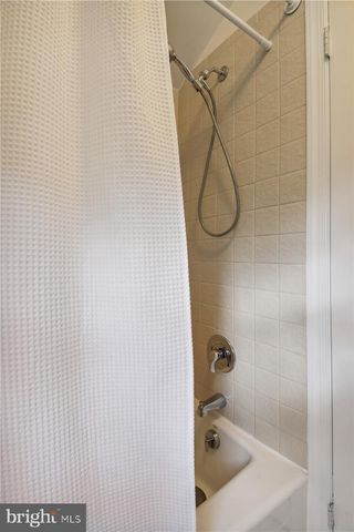 $1,200,000 | 18 West Rosemont Avenue, Alexandria, VA 22301