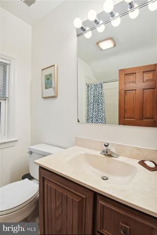 $1,200,000 | 18 West Rosemont Avenue, Alexandria, VA 22301