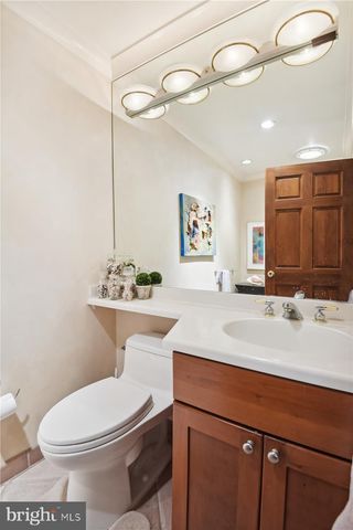 $1,200,000 | 18 West Rosemont Avenue, Alexandria, VA 22301