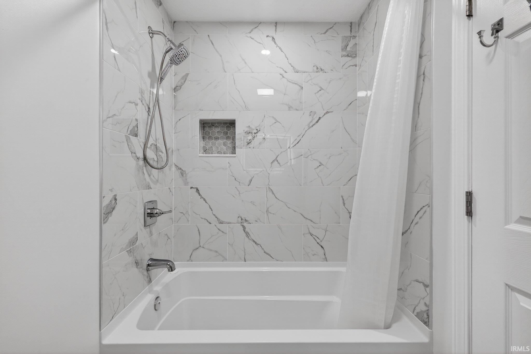 4333 North Ridgewood Drive Bloomington, IN 47404 - Photo 11 of 36