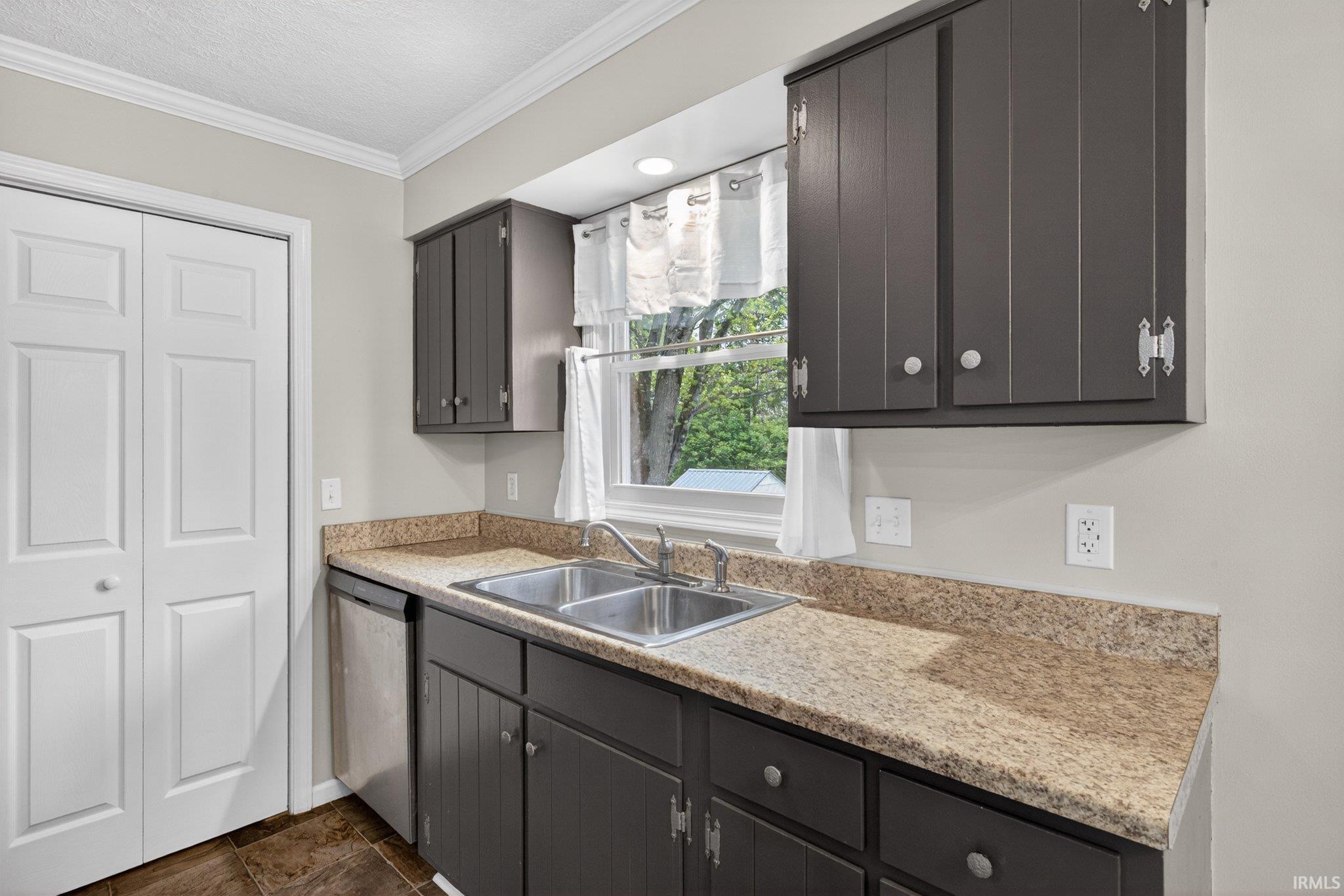 4333 North Ridgewood Drive Bloomington, IN 47404 - Photo 23 of 36