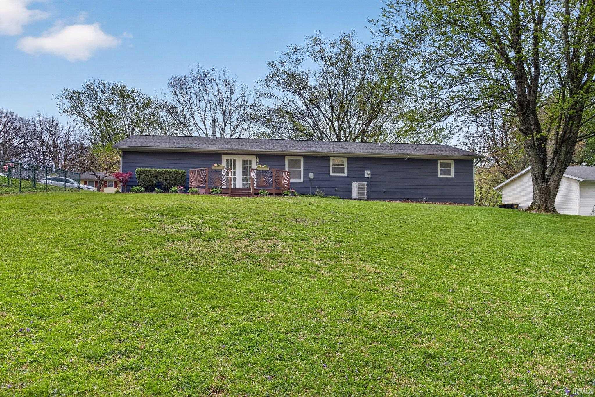 4333 North Ridgewood Drive Bloomington, IN 47404 - Photo 7 of 36