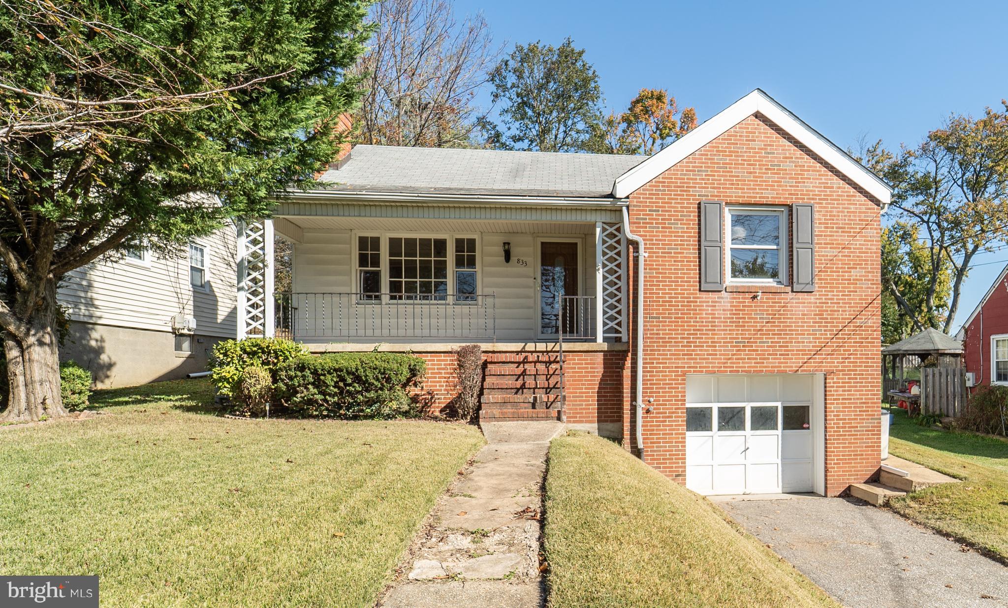 833 Hilltop Road Baltimore, MD 21228 - Photo 1 of 37 Gallery Image 1