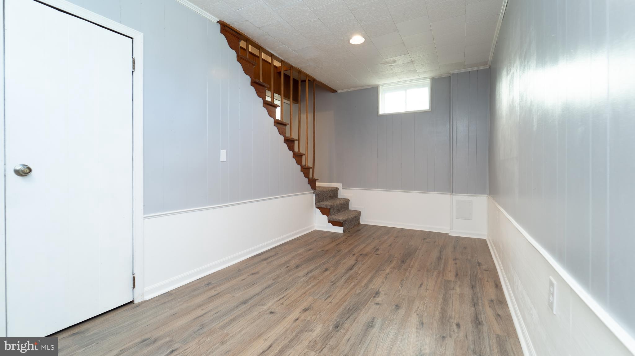 833 Hilltop Road Baltimore, MD 21228 - Photo 23 of 37 Gallery Image 23
