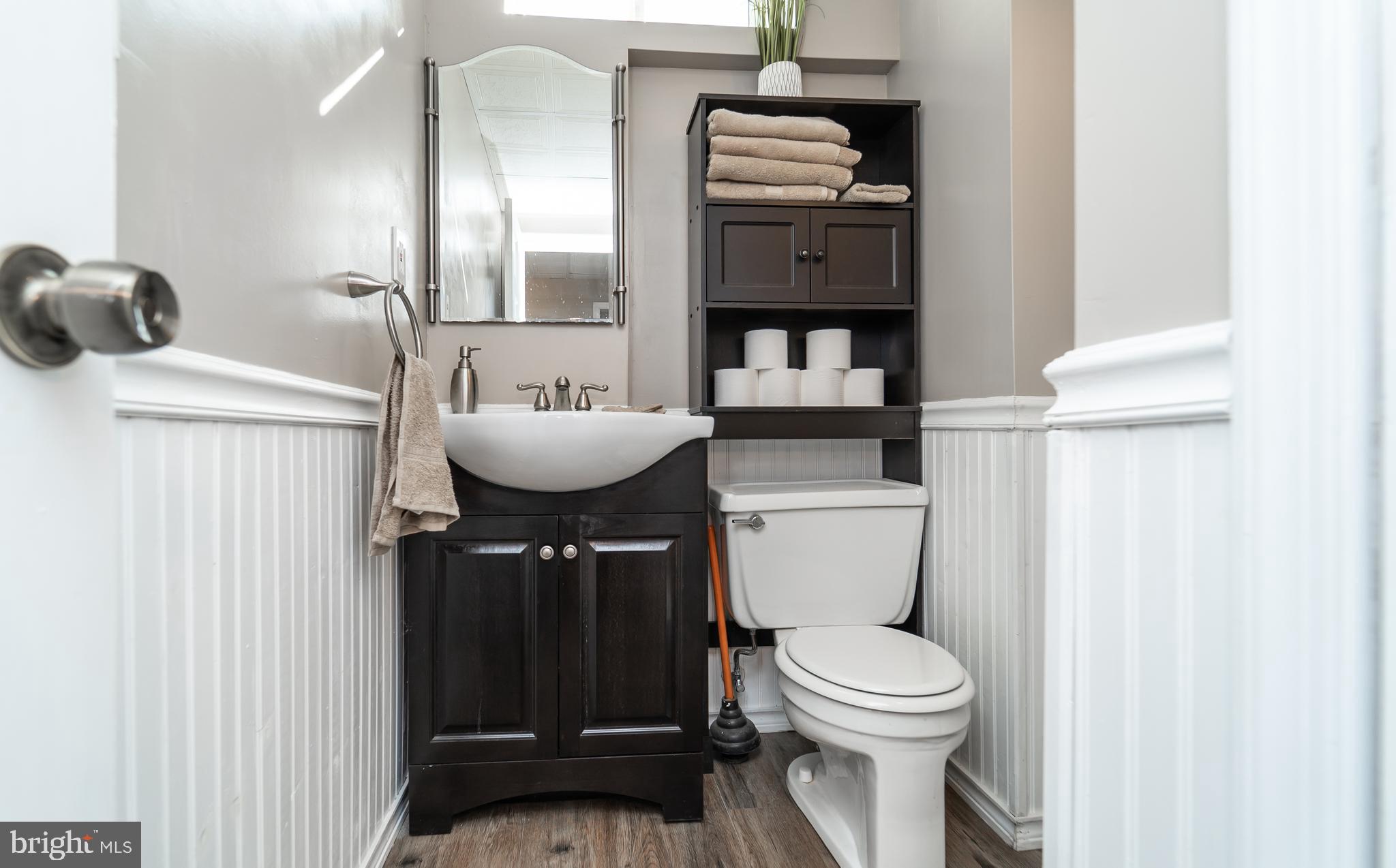 833 Hilltop Road Baltimore, MD 21228 - Photo 29 of 37 Gallery Image 29
