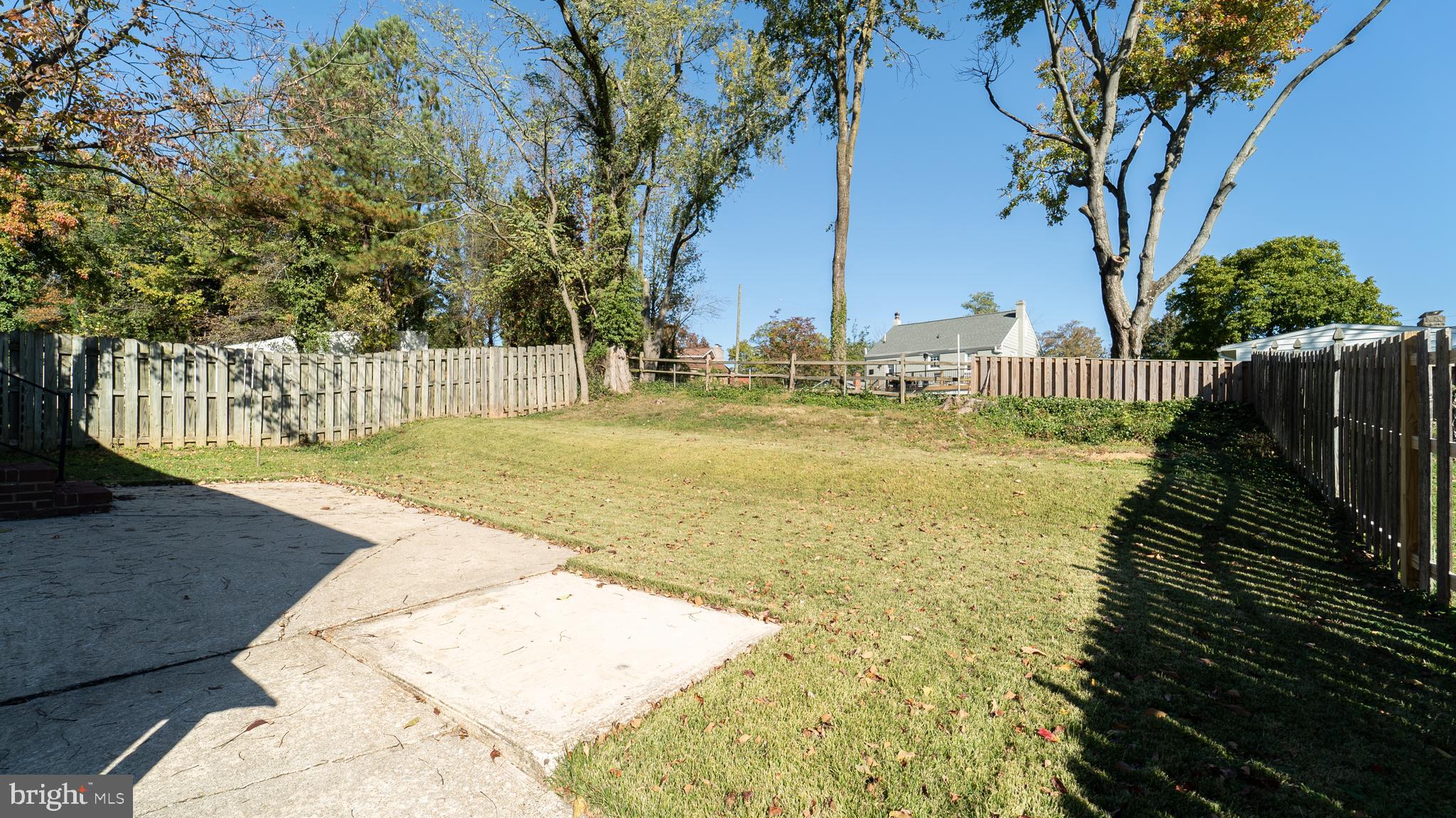 833 Hilltop Road Baltimore, MD 21228 - Photo 37 of 37 Gallery Image 37