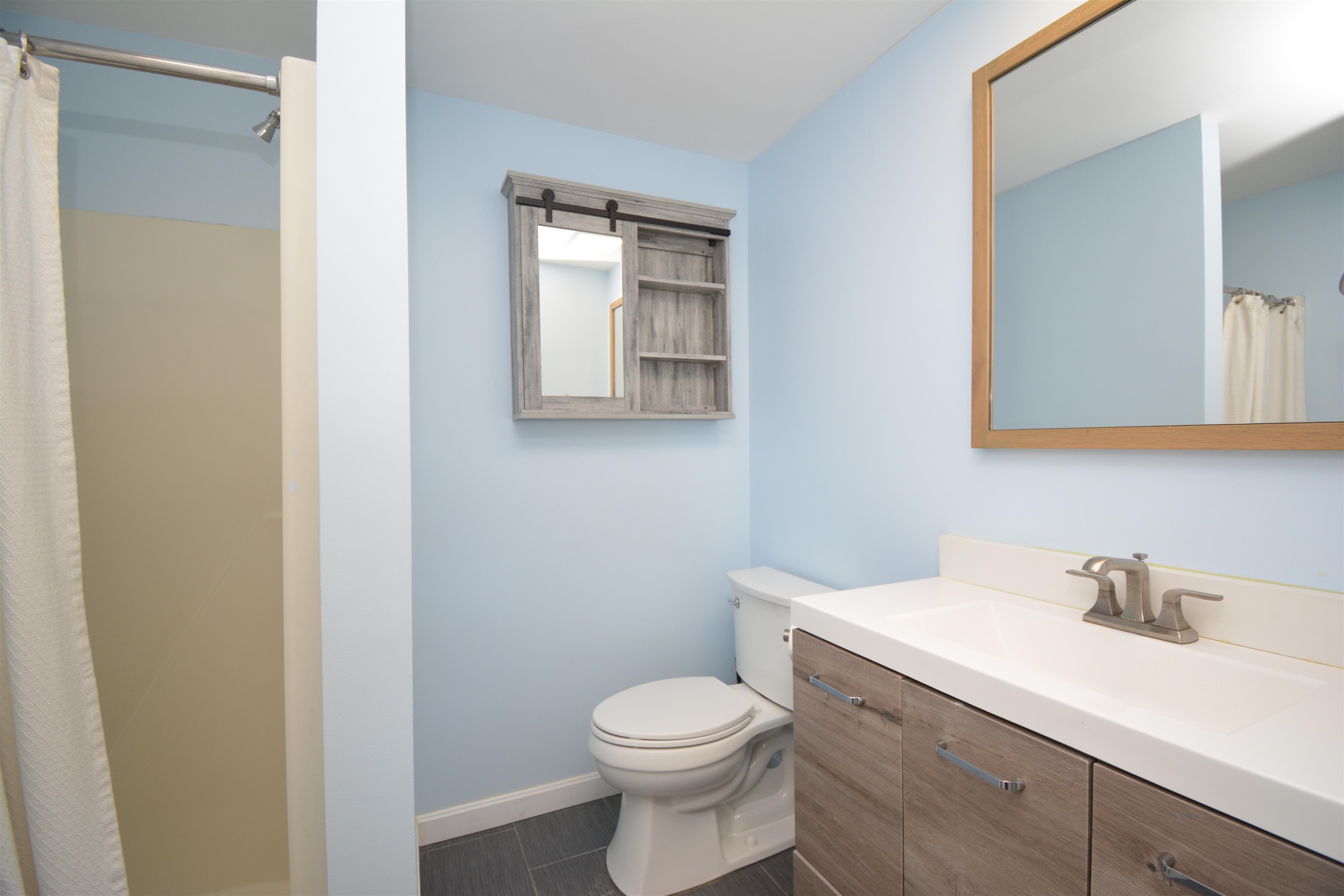 842 Cove Drive, Unit 842 Grantham, NH 03753 - Photo 21 of 45 Gallery Image 21