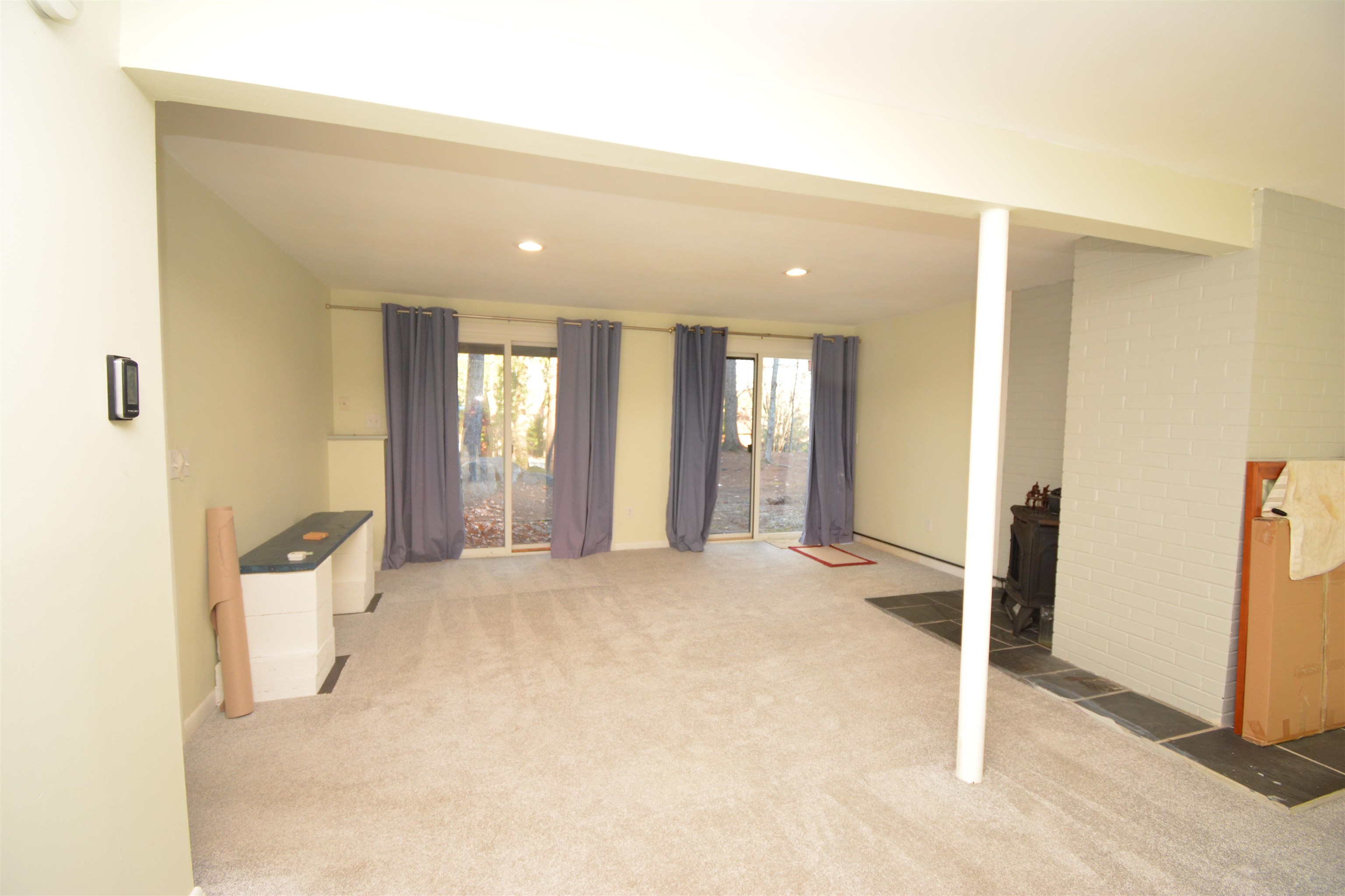 842 Cove Drive, Unit 842 Grantham, NH 03753 - Photo 36 of 45 Gallery Image 36