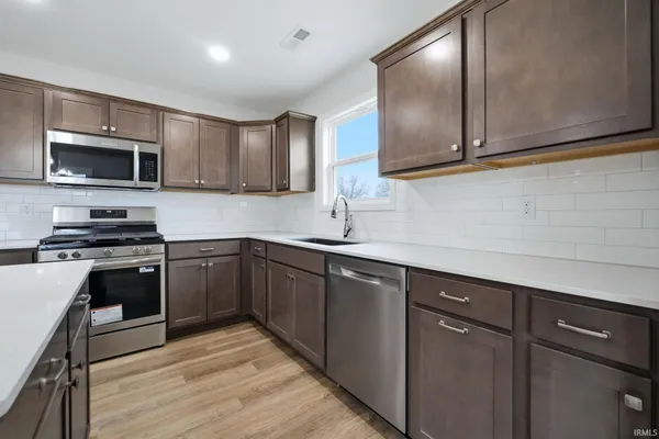 $339,900 | 218 Saddle Ridge Drive, Garrett, IN 46738