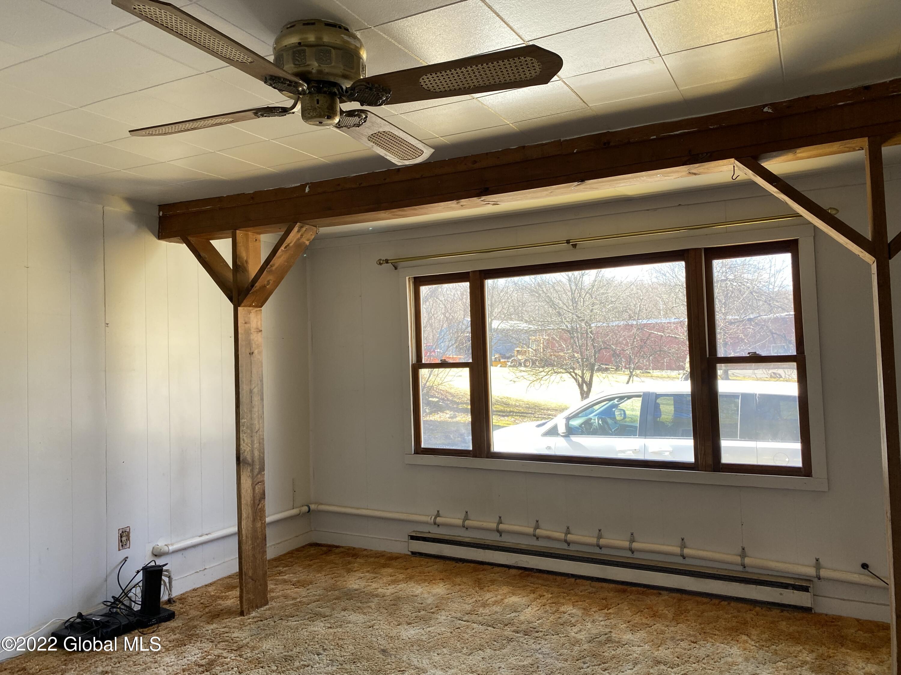 112 Plank Road Poestenkill, NY 12140 - Photo 3 of 10 IMG-2124