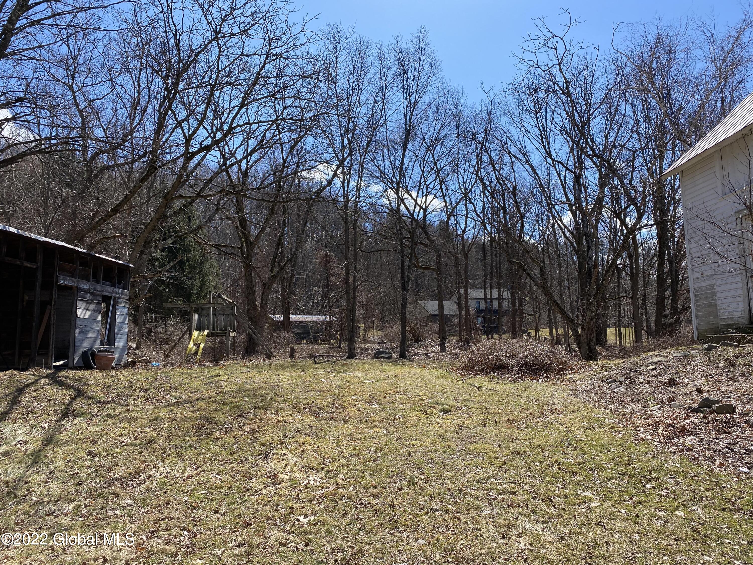 112 Plank Road Poestenkill, NY 12140 - Photo 8 of 10 IMG-2130