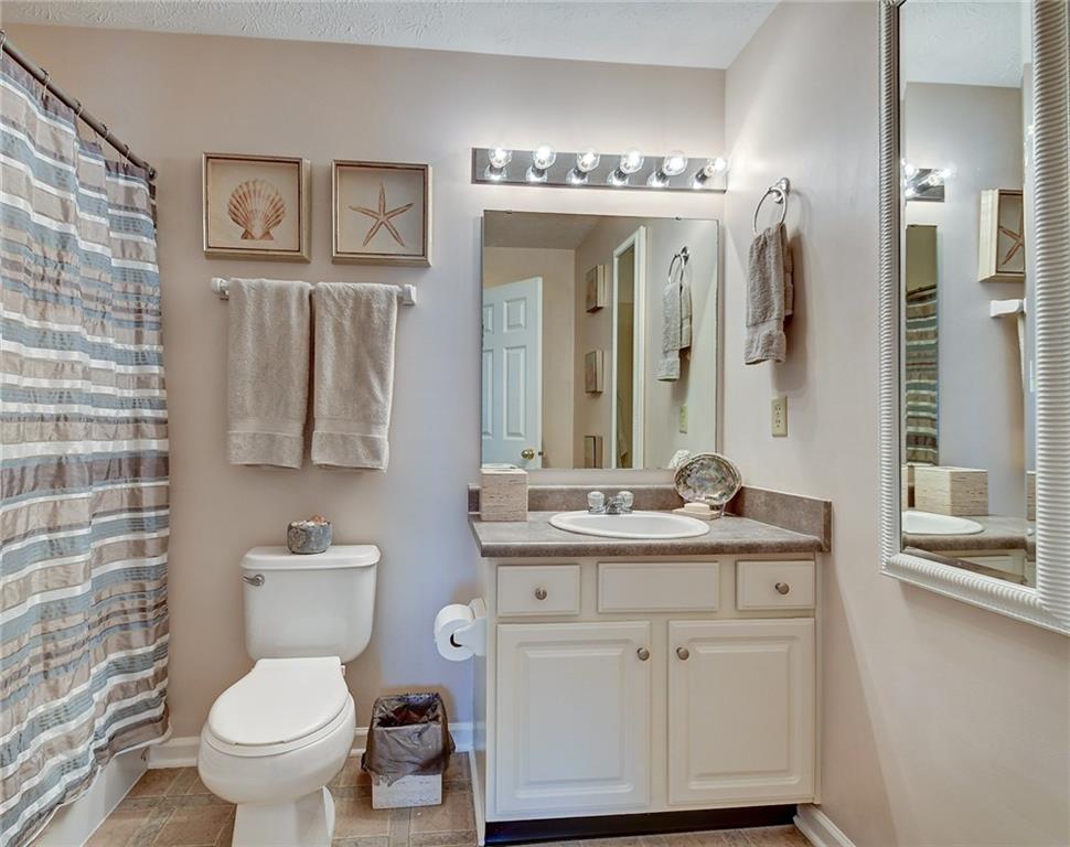 21313 Hamilton Boone County Road Sheridan, IN 46069 - Photo 11 of 24 Gallery Image 11