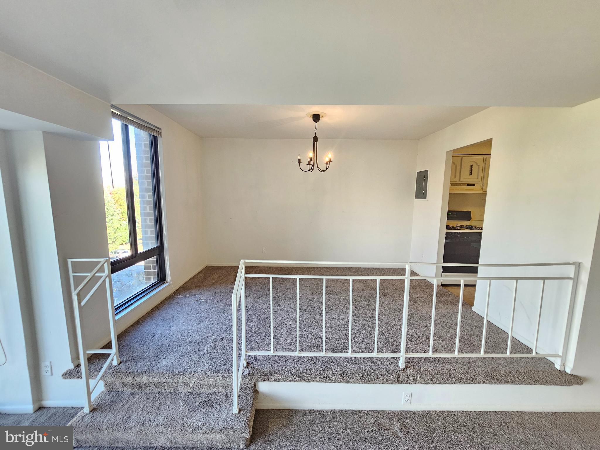 9900 Georgia Avenue, Unit 415 Silver Spring, MD 20902 - Photo 9 of 25 Dining Room
