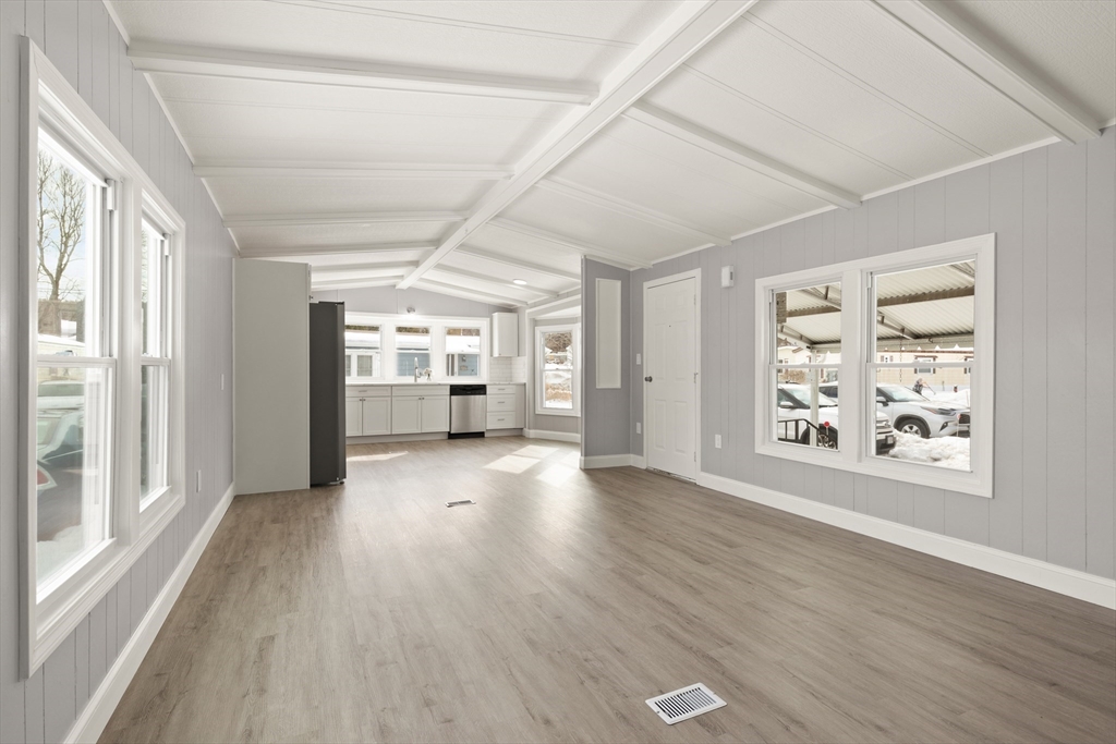 239 Ayer Road, Unit 96 Littleton, MA 01460 - Photo 6 of 22 Gallery Image 6