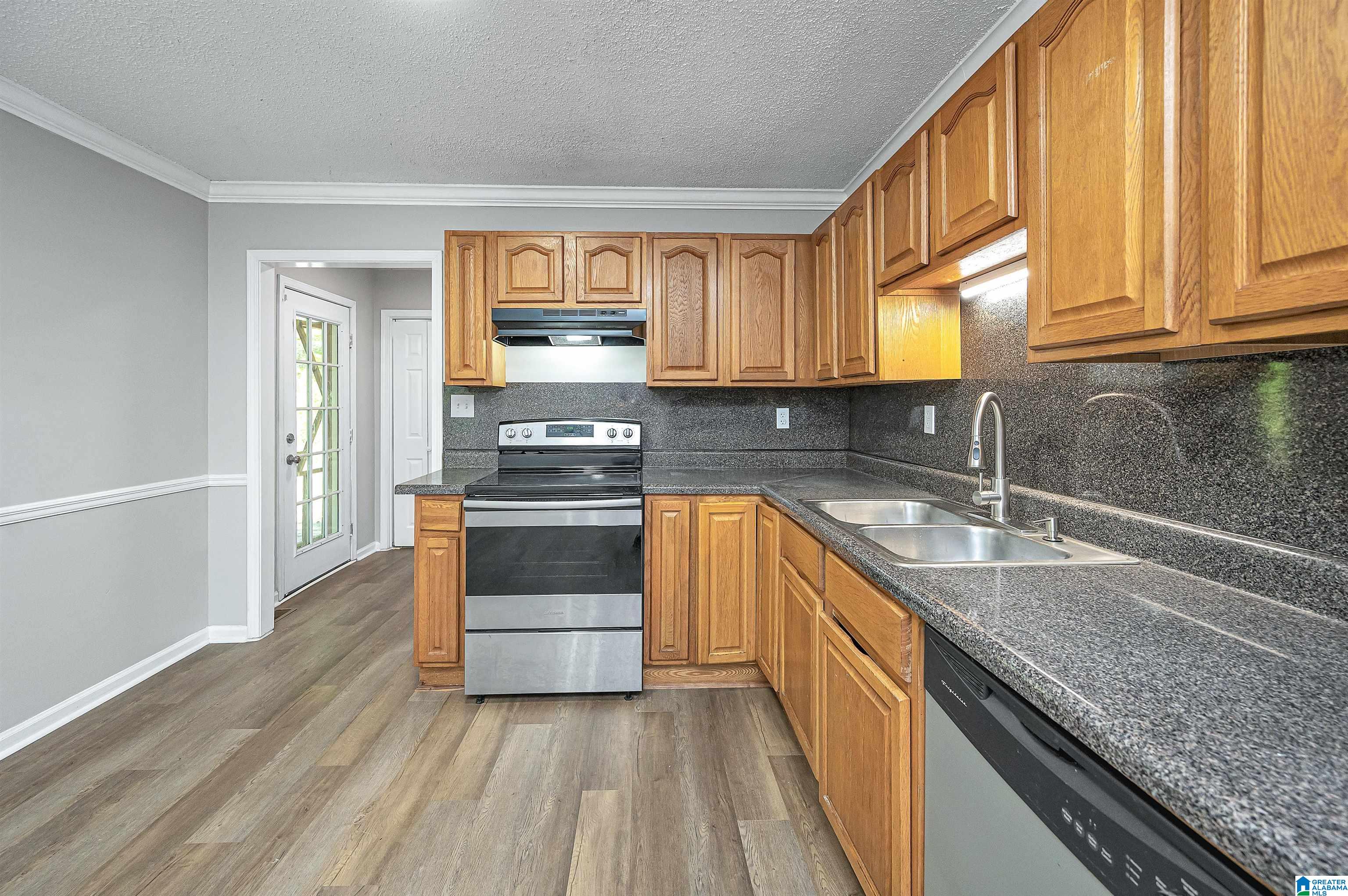 629 Scott Drive Moody, AL 35004 - Photo 10 of 33