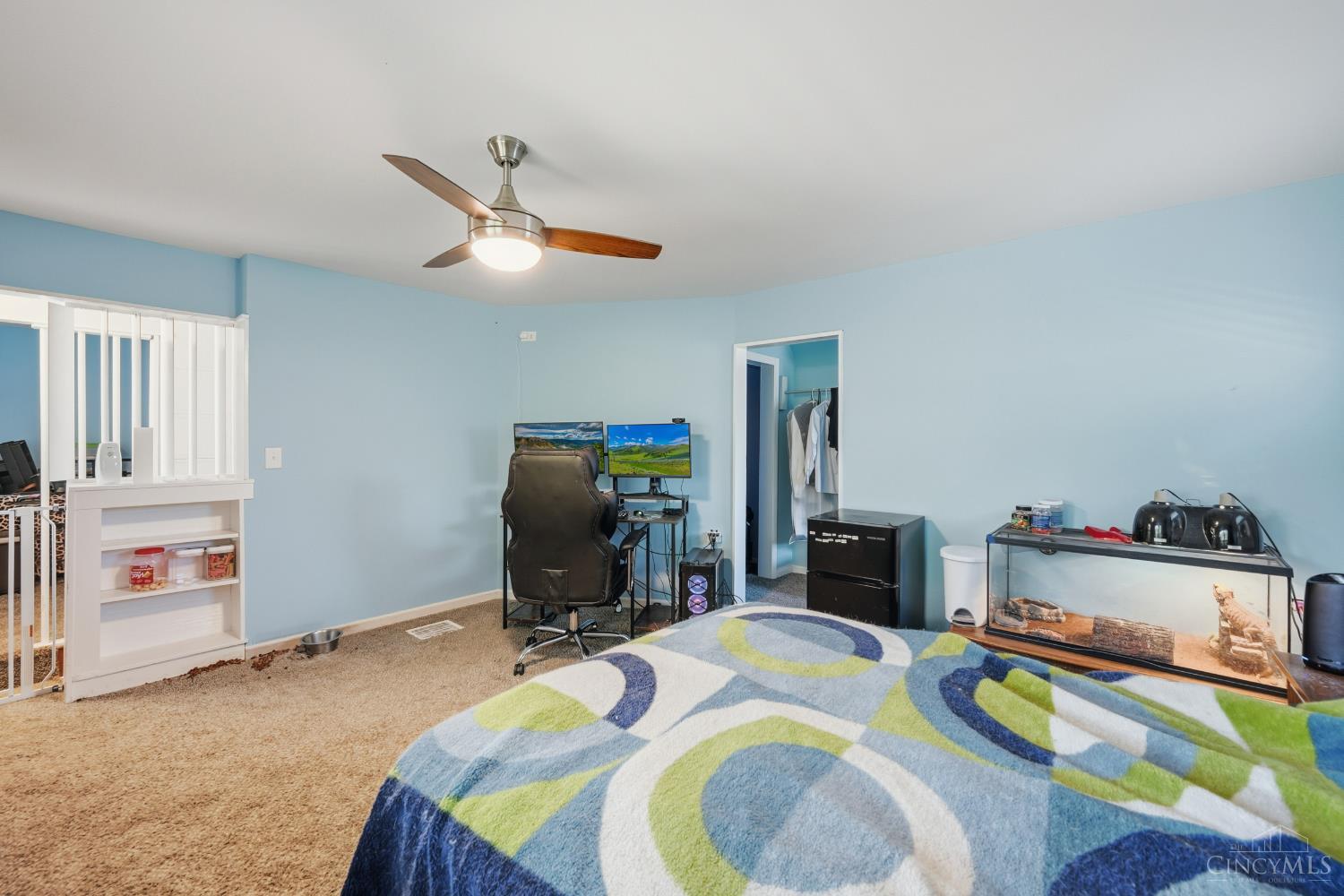 162 Ridgeway Road Cincinnati, OH 45216 - Photo 17 of 45