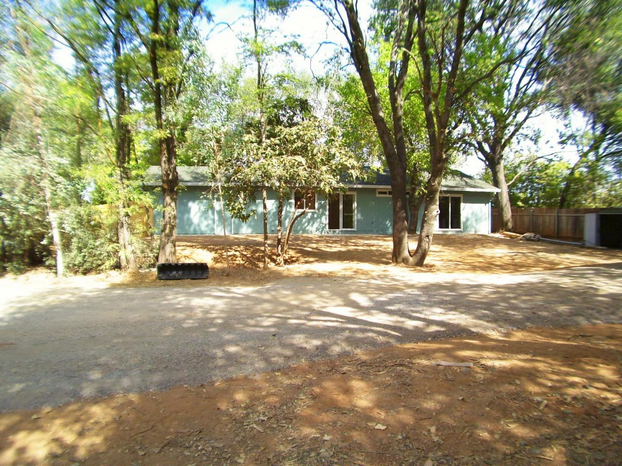 1160 Echo Road Redding, CA 96002 - Photo 3 of 15 a view of road with yard