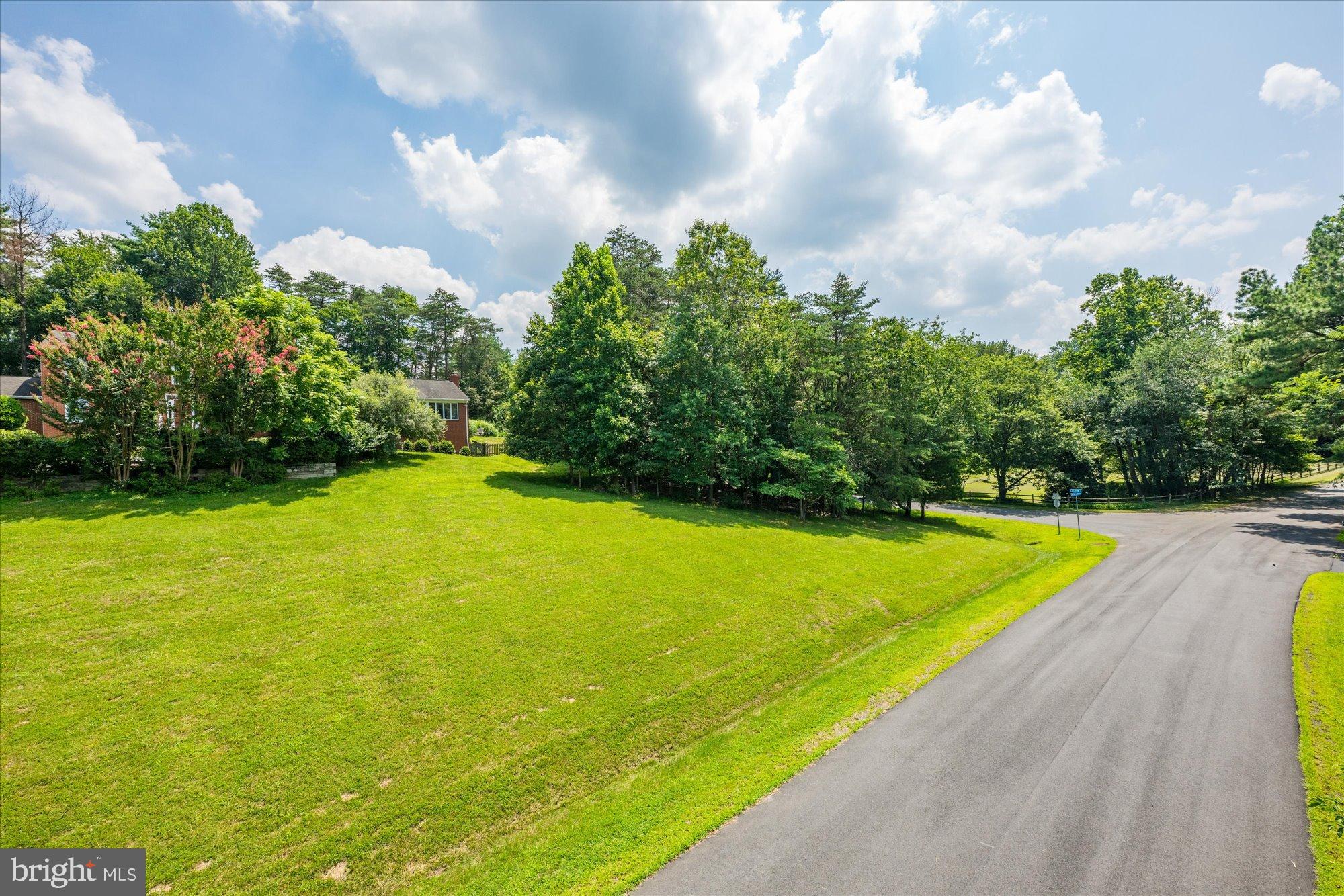 1013 Union Church Road McLean, VA 22102 - Photo 13 of 50