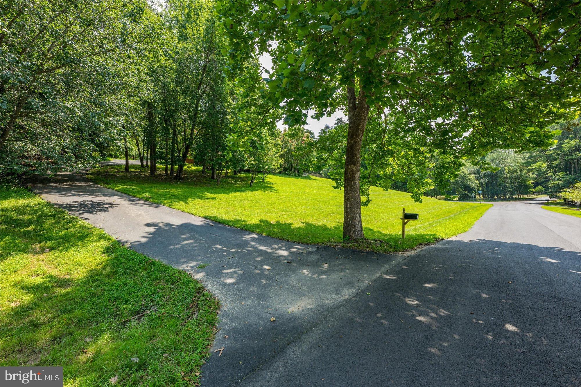 1013 Union Church Road McLean, VA 22102 - Photo 14 of 50