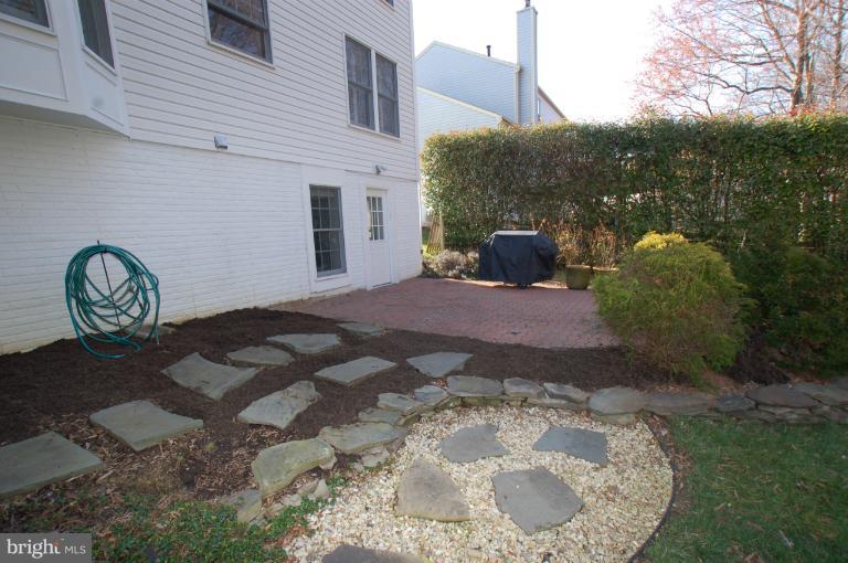 3223 Magnolia Ridge Road Annapolis, MD 21403 - Photo 1 of 27 Exterior (Rear)