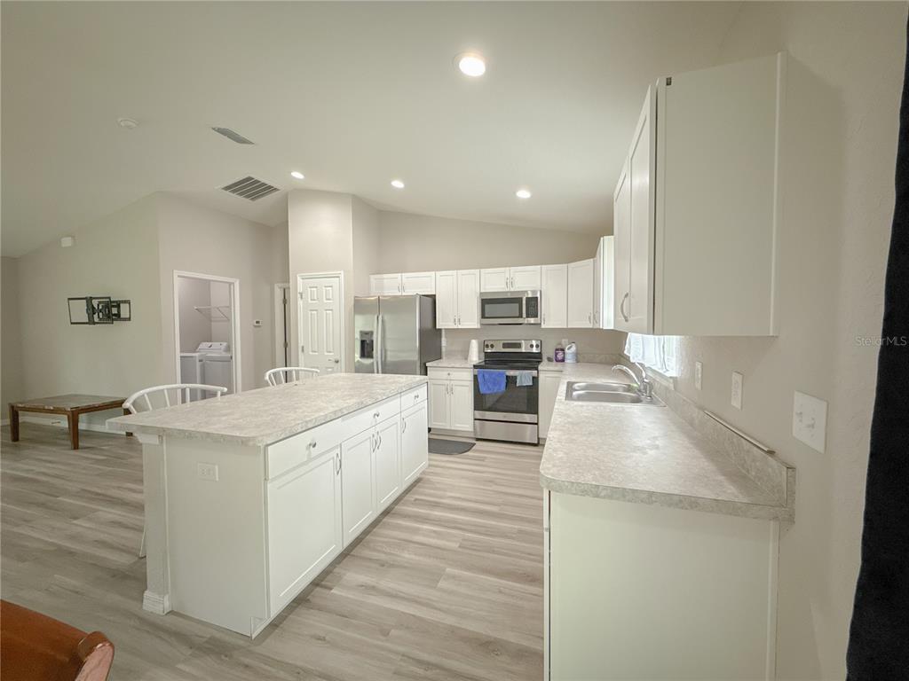 15434 Southwest 29th Terrace Road Ocala, FL 34473 - Photo 9 of 16