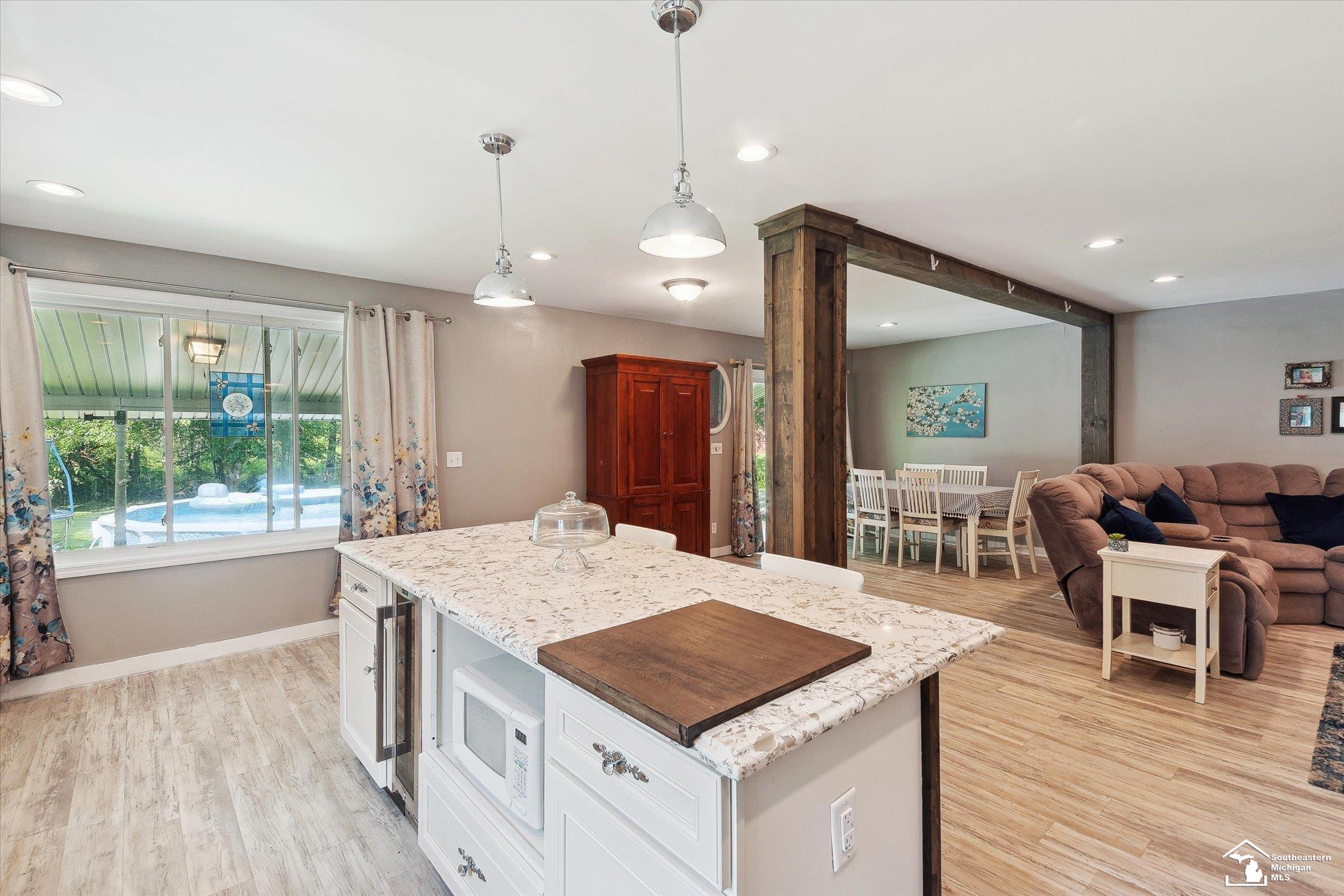 2293 East Hurd Road Monroe, MI 48162 - Photo 18 of 63 50115826-17.JPG