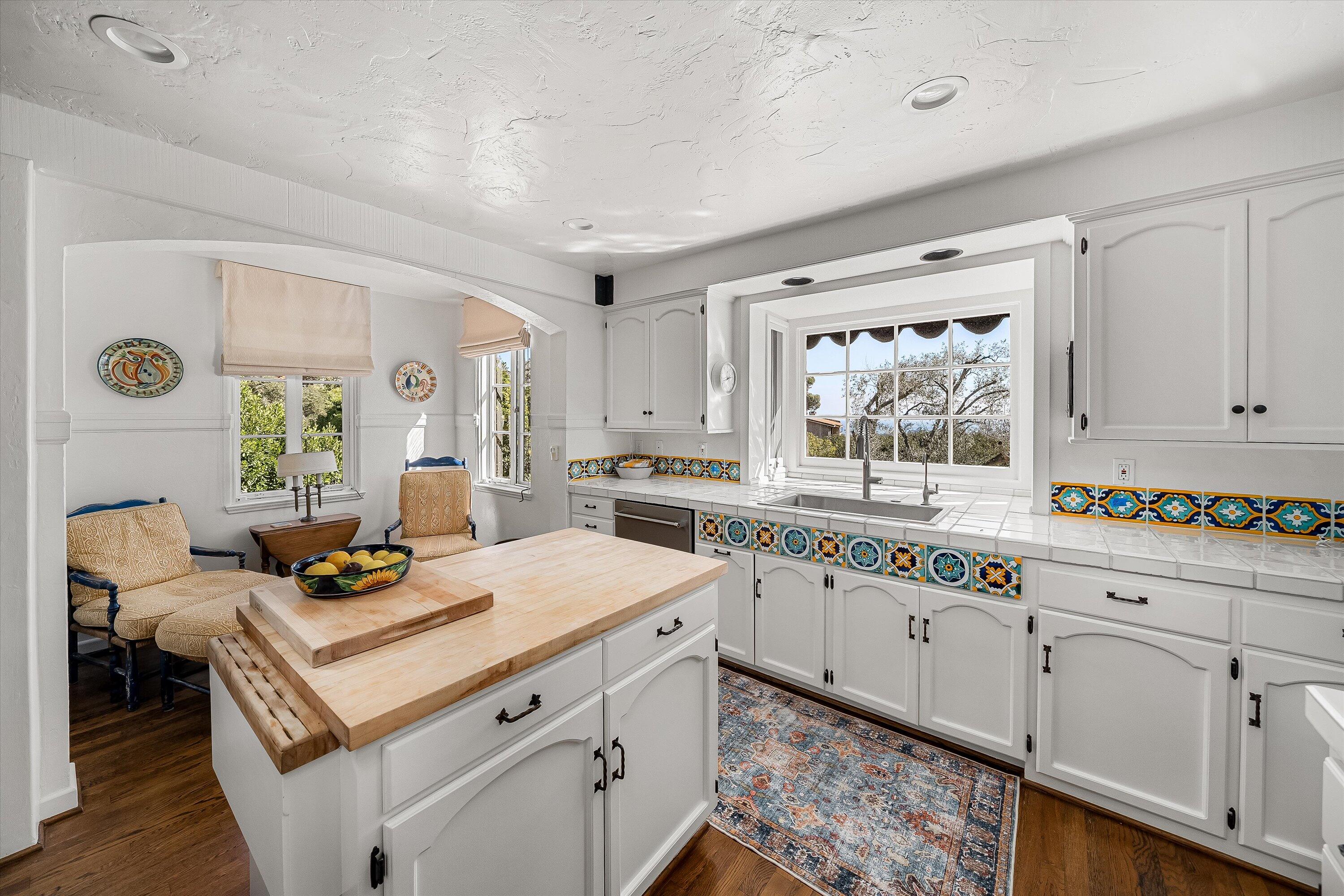 2125 Ridge Lane Santa Barbara, CA 93103 - Photo 15 of 34 Kitchen