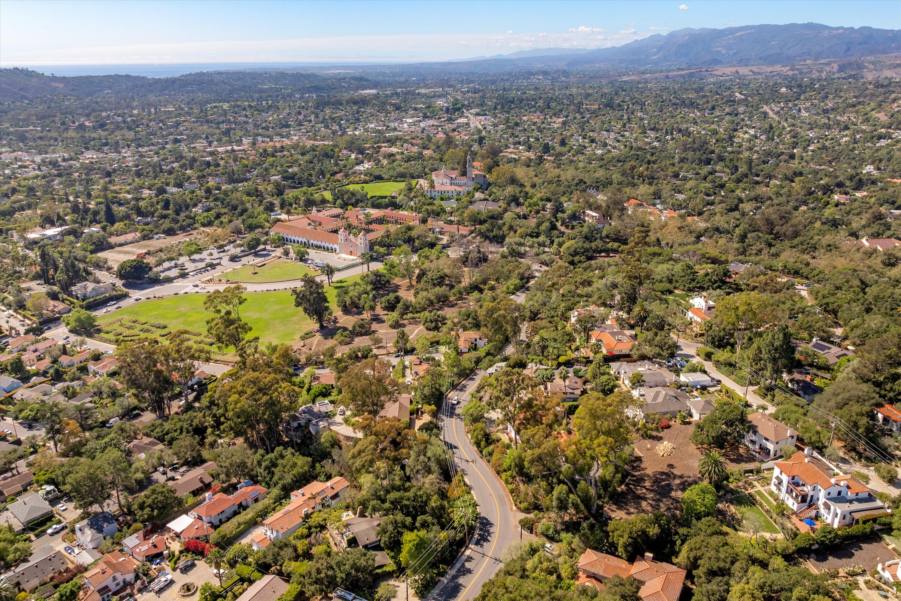 2125 Ridge Lane Santa Barbara, CA 93103 - Photo 33 of 34 Aerial View