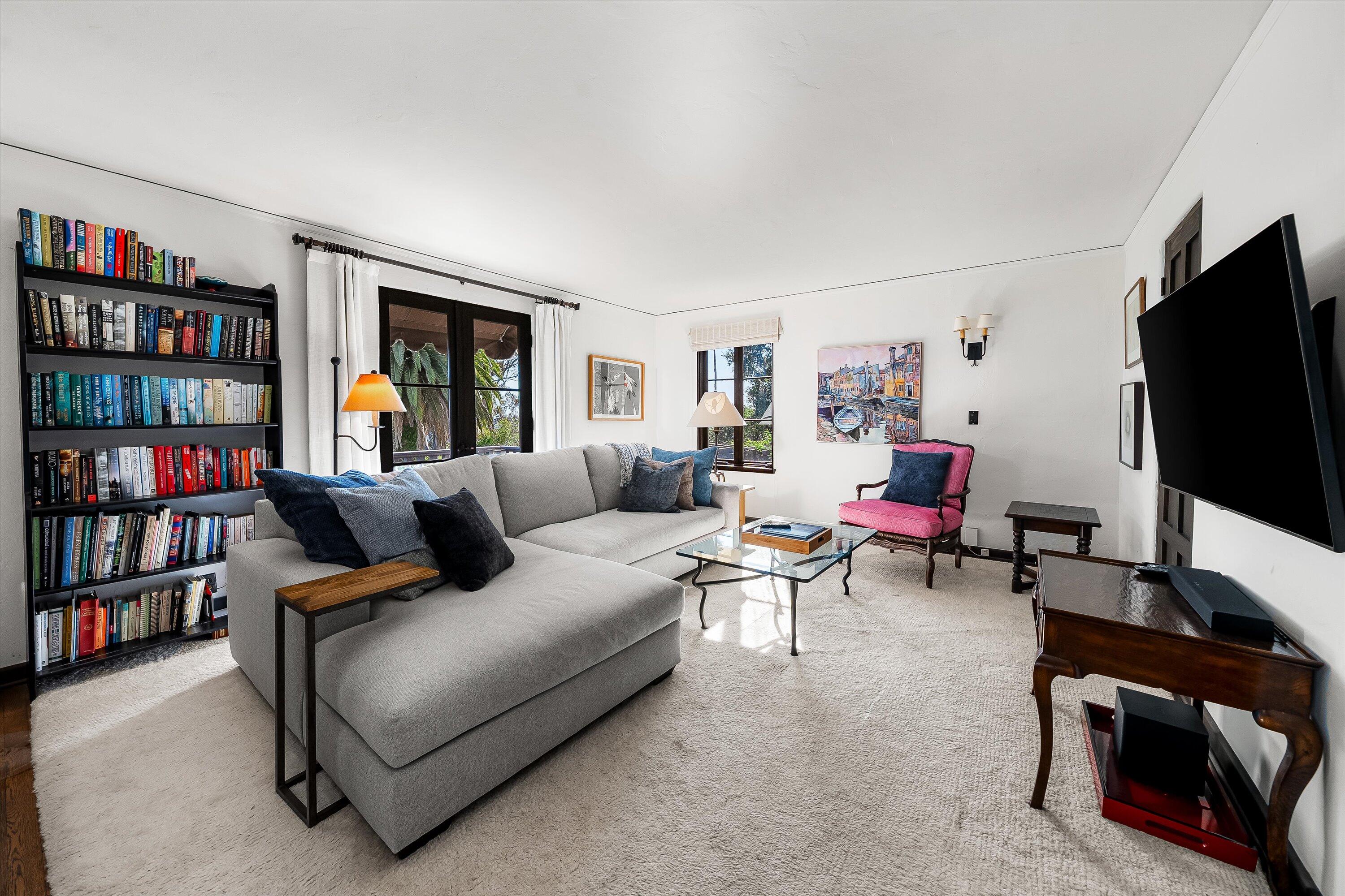 2125 Ridge Lane Santa Barbara, CA 93103 - Photo 10 of 34 Family Room