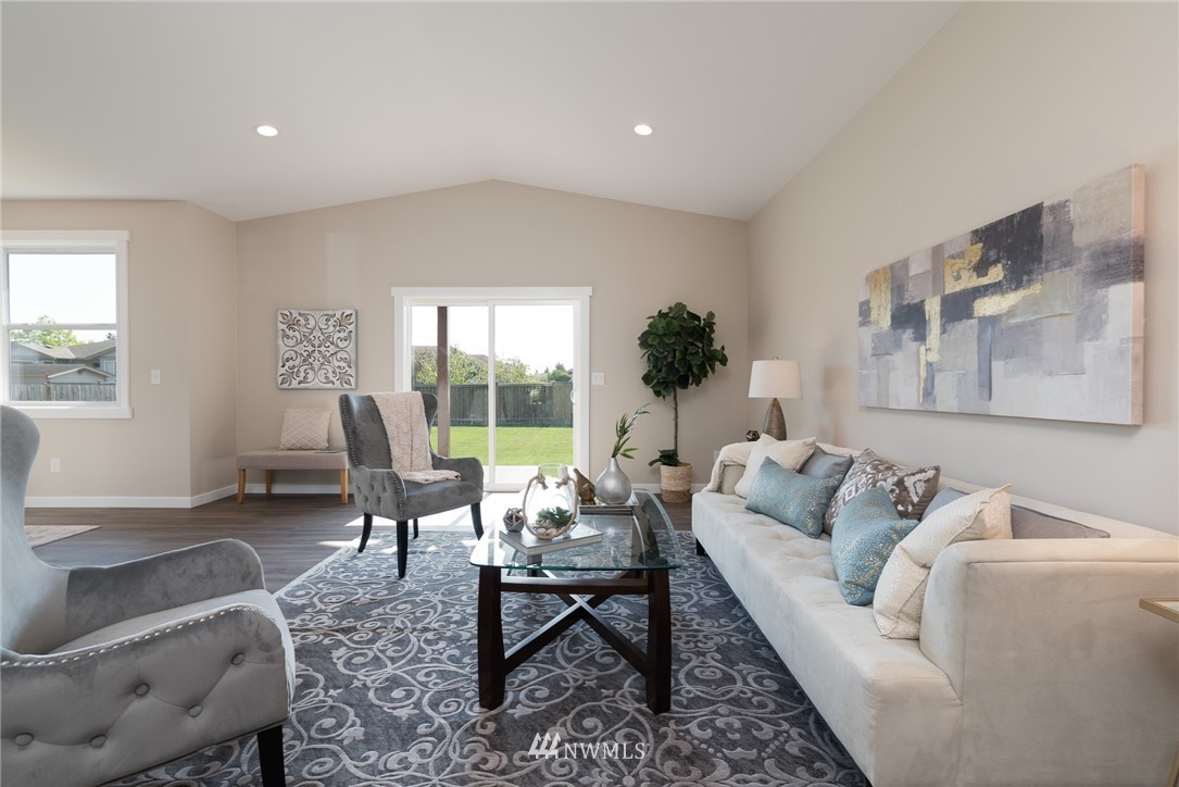 8274 Chilliwack Road Blaine, WA 98230 - Photo 2 of 17 Gallery Image 2