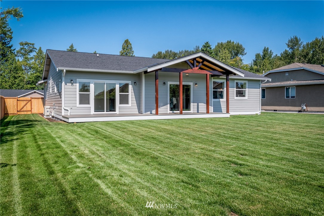 8274 Chilliwack Road Blaine, WA 98230 - Photo 16 of 17 Gallery Image 16