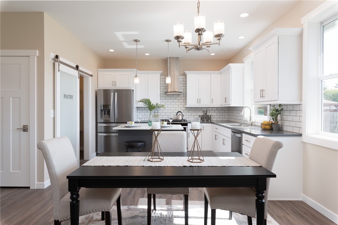 8274 Chilliwack Road Blaine, WA 98230 - Photo 4 of 17 Gallery Image 4