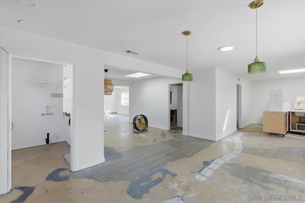 3880 Adams Street Carlsbad, CA 92008 - Photo 15 of 42 a view of a livingroom with furniture and floor to ceiling window