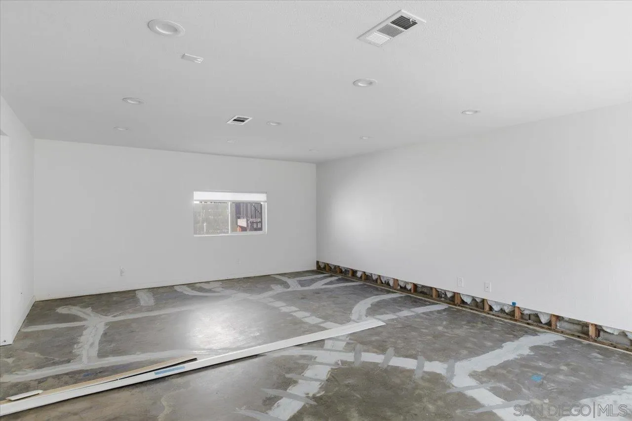 3880 Adams Street Carlsbad, CA 92008 - Photo 18 of 42 a view of an empty room