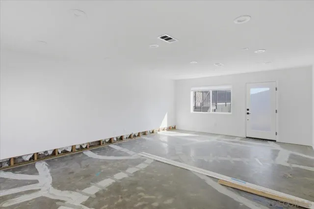 $1,199,000 | 3880 Adams Street, Carlsbad, CA 92008