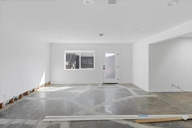 $1,199,000 | 3880 Adams Street, Carlsbad, CA 92008