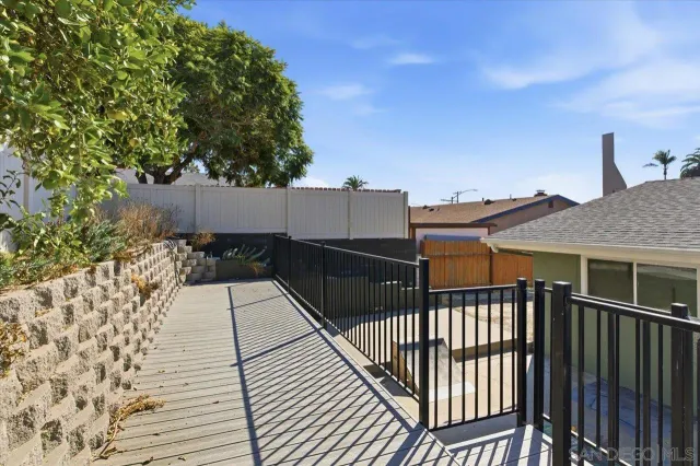 $1,199,000 | 3880 Adams Street, Carlsbad, CA 92008